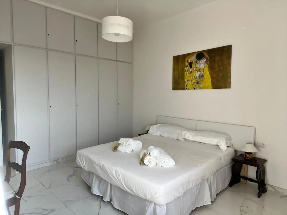 Apartment Holidays In Rome At Luigi'S